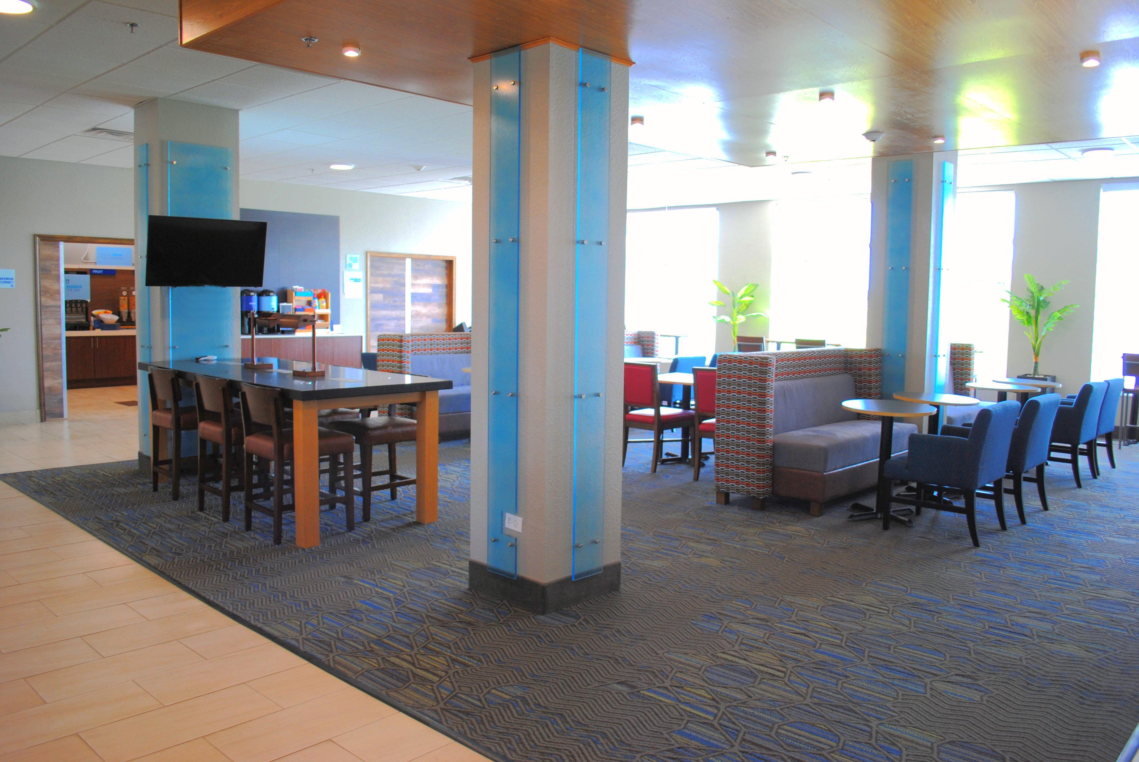 Holiday Inn Express & Suites - Columbia City By Ihg Exteriér fotografie